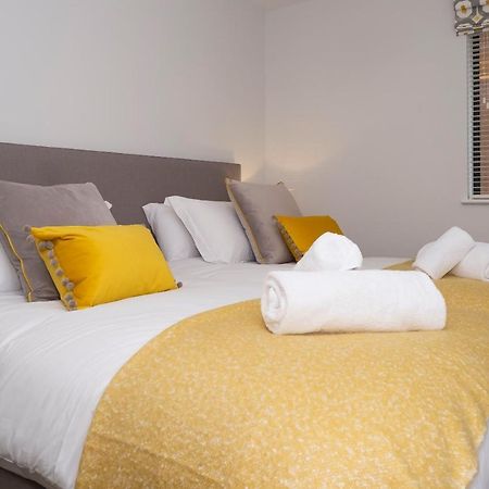 2 Putsborough - Luxury Apartment At Byron Woolacombe, Only 4 Minute Walk To Woolacombe Beach! 外观 照片