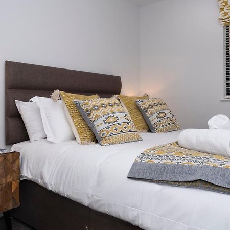 2 Putsborough - Luxury Apartment At Byron Woolacombe, Only 4 Minute Walk To Woolacombe Beach! 外观 照片
