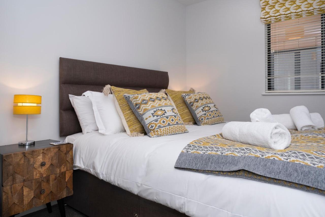 2 Putsborough - Luxury Apartment At Byron Woolacombe, Only 4 Minute Walk To Woolacombe Beach! 外观 照片