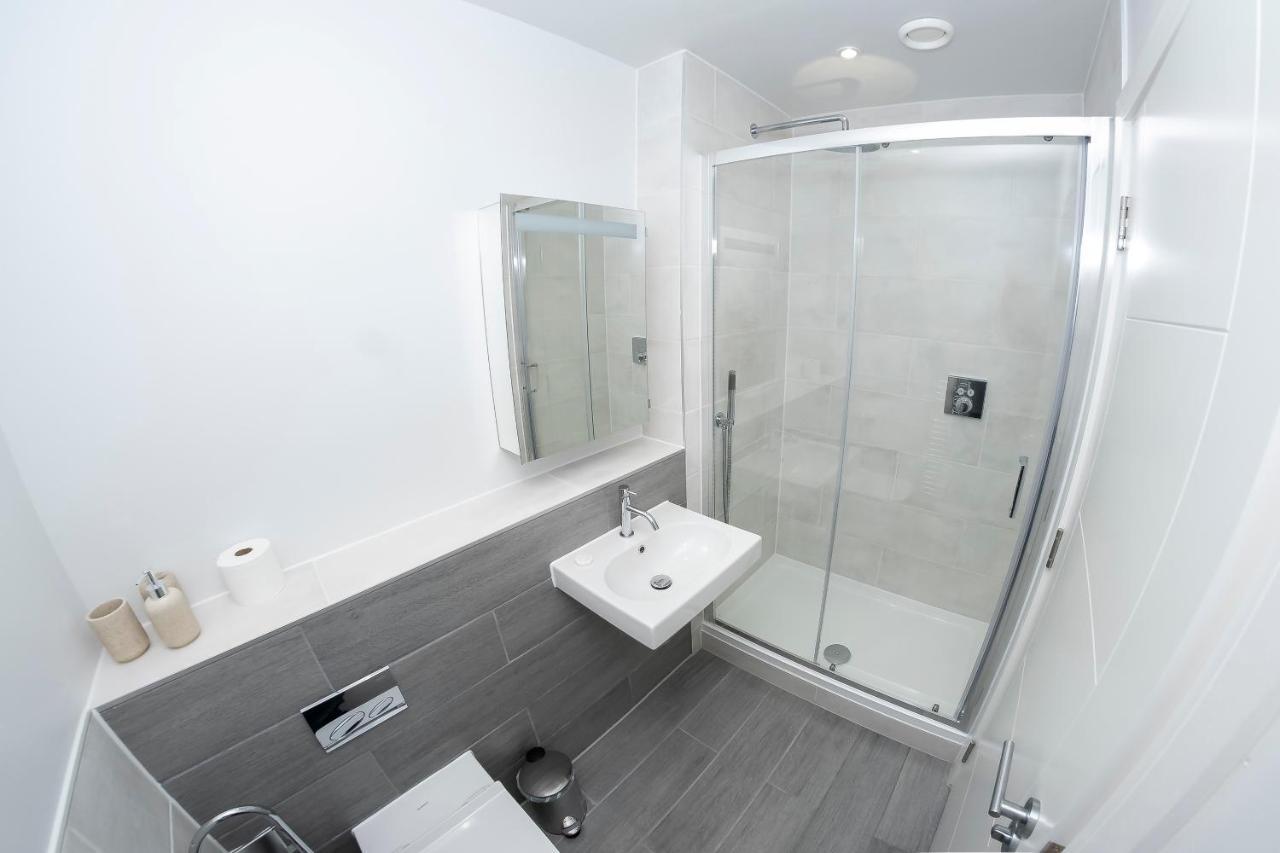 2 Putsborough - Luxury Apartment At Byron Woolacombe, Only 4 Minute Walk To Woolacombe Beach! 外观 照片
