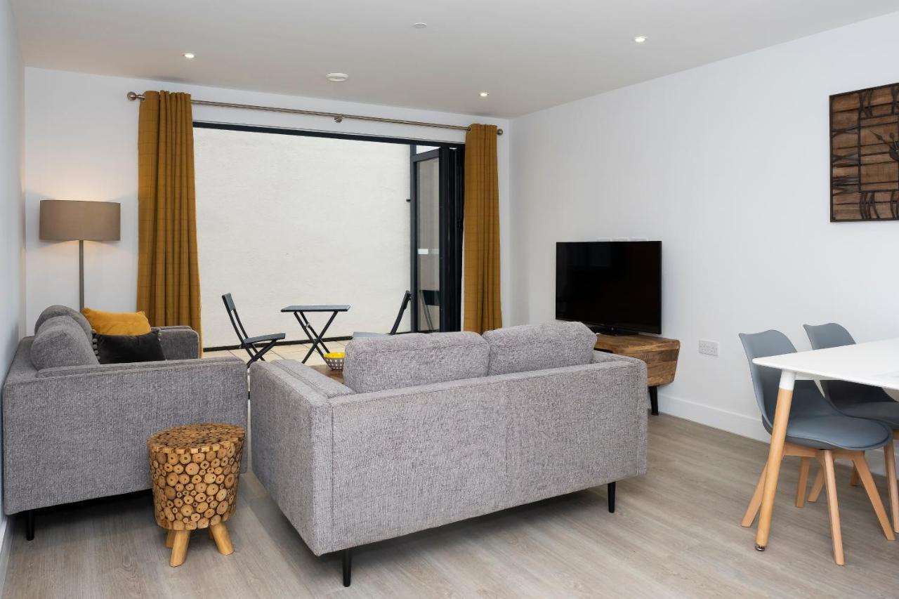 2 Putsborough - Luxury Apartment At Byron Woolacombe, Only 4 Minute Walk To Woolacombe Beach! 外观 照片
