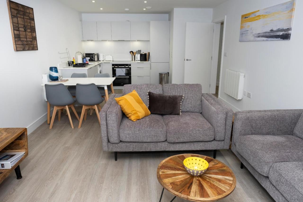 2 Putsborough - Luxury Apartment At Byron Woolacombe, Only 4 Minute Walk To Woolacombe Beach! 外观 照片